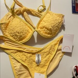 👙Dippin' Daisy's Sunny Yellow Textured Bikini